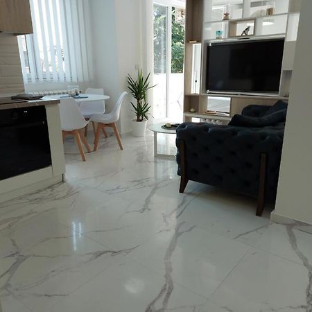 Luxury Apartment Iva 斯科普里 外观 照片
